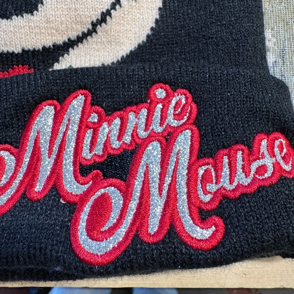 Disney Minnie Mouse Pom-Pom Ear Beanie - Black & Red